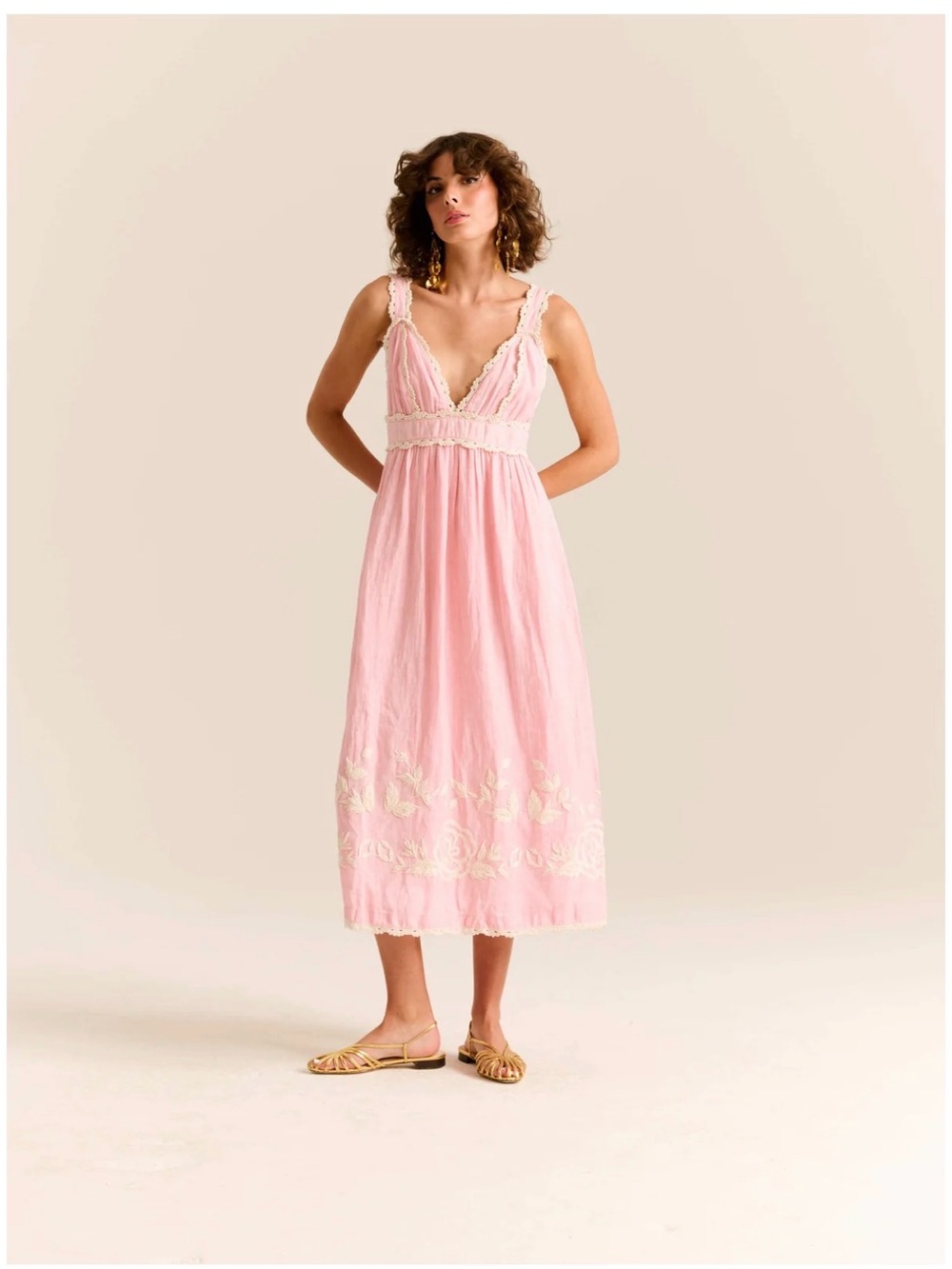 Nelly Dress size M Midi